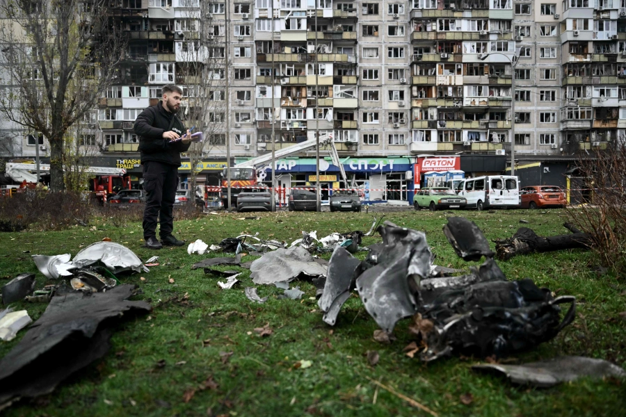 Kyiv hit by overnight attack after Zelen...