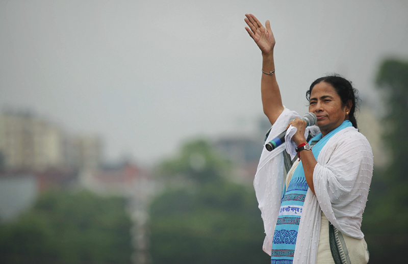 https://republicaimg.nagariknewscdn.com/shared/web/uploads/media/Mamata%20Banerjee.jpg