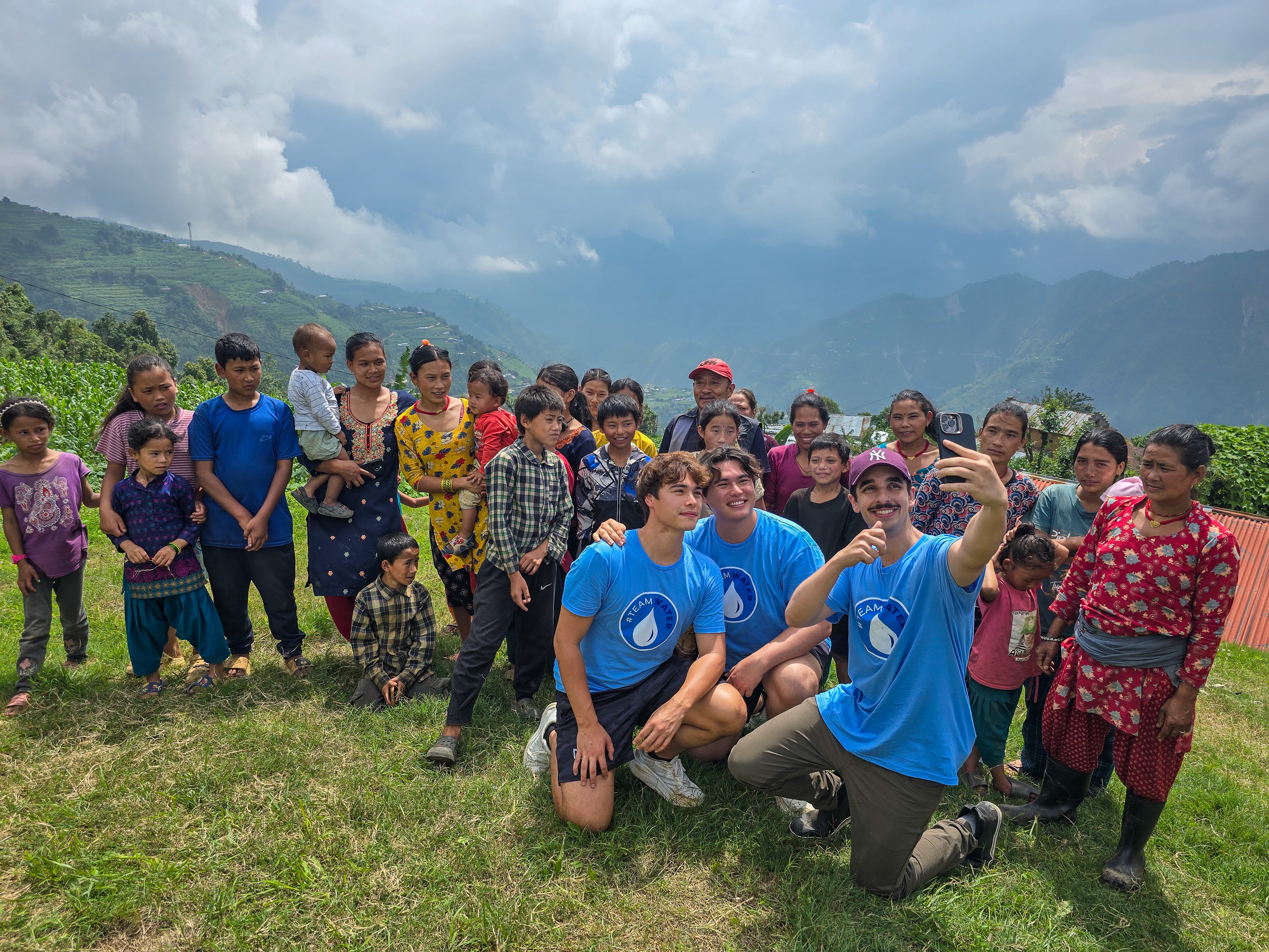 YouTube Stars MrBeast and Mark Rober team up with WaterAid to launch global #TeamWater campaign