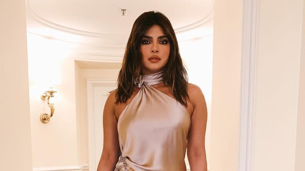 https://republicaimg.nagariknewscdn.com/shared/web/uploads/media/priyanka_chopra_20200127135529.jpeg
